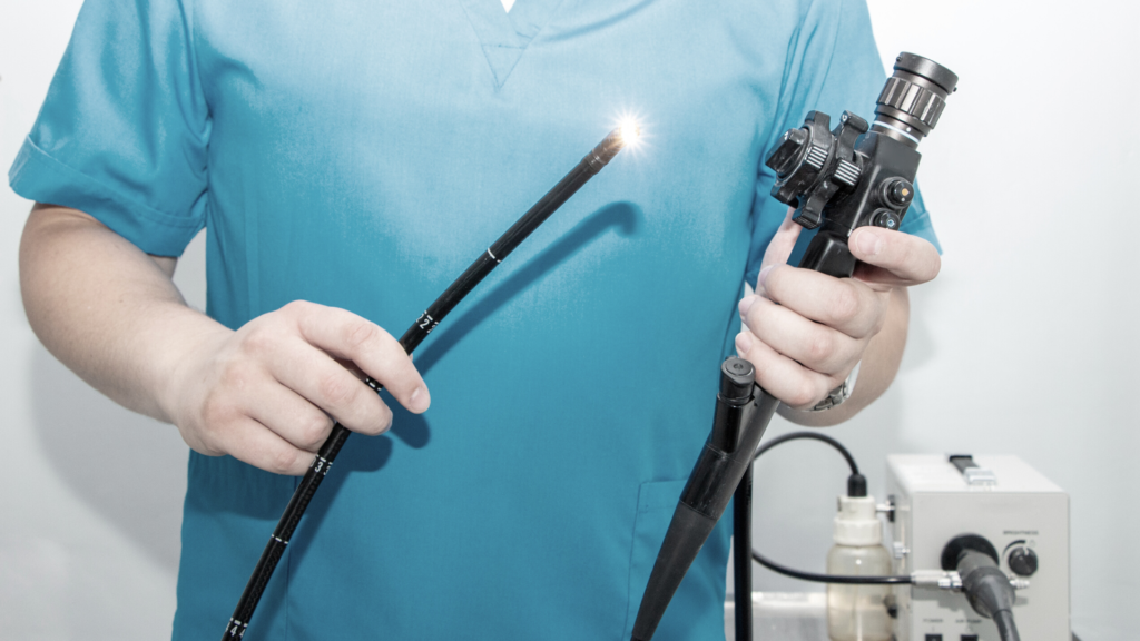 Overvektkirurgi kan gi en langvarig vektreduksjon på 20-50%.